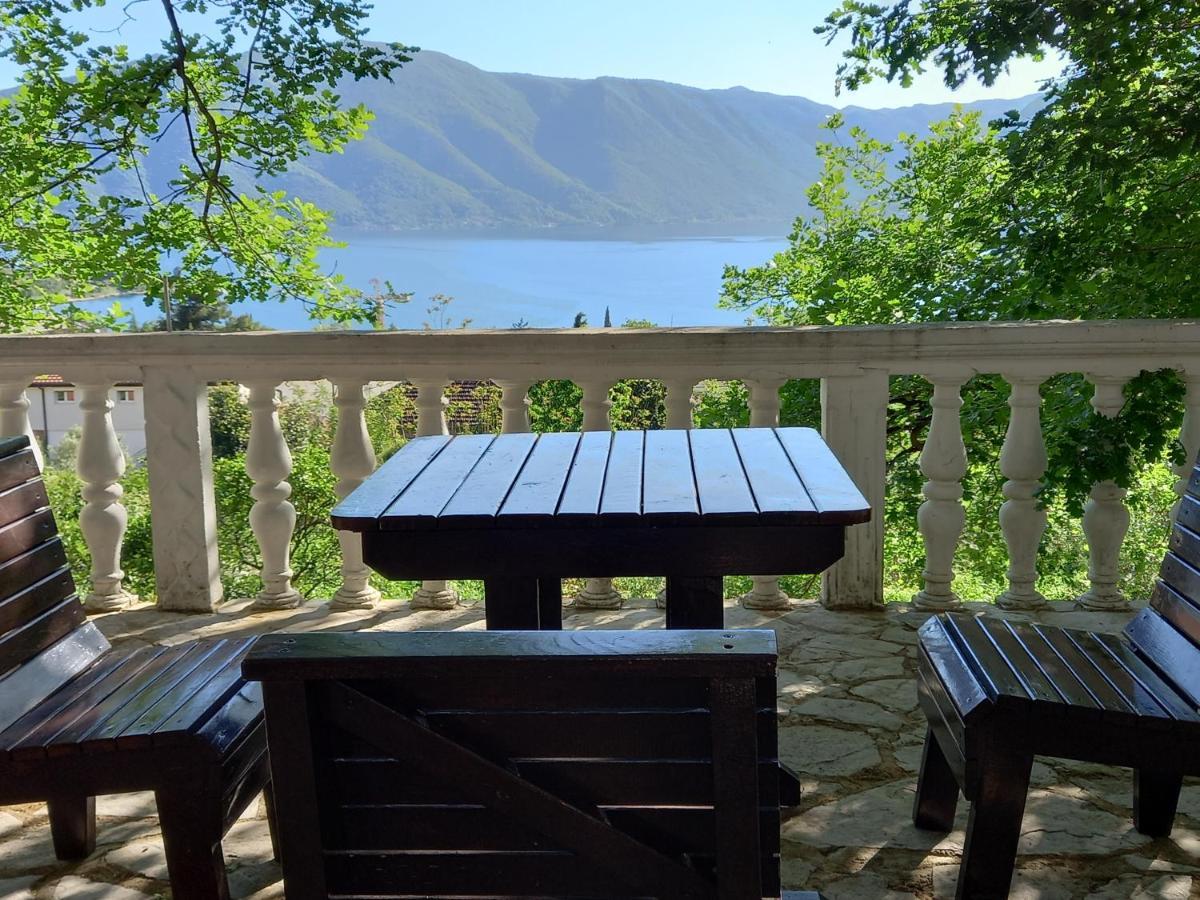 Sea View Ξενοδοχείο Risan Εξωτερικό φωτογραφία